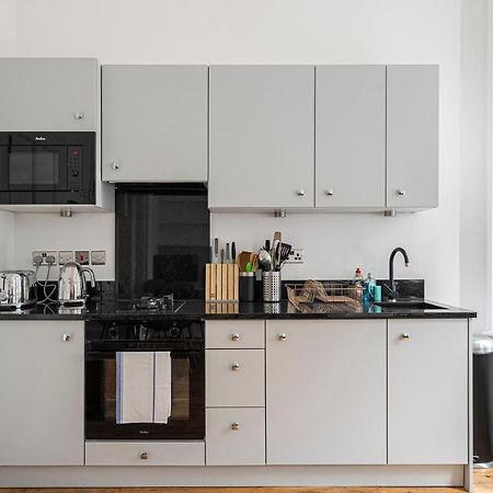 Chic Apartment Near Kensington Palace Londra Dış mekan fotoğraf